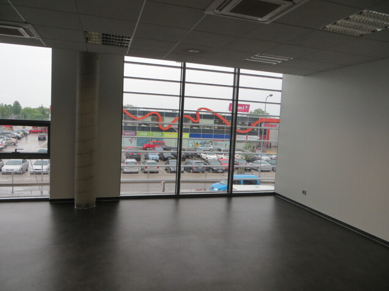 Nuomojamos patalpos J. Basanavičiaus g., Senamiestyje, Utenoje, 29 kv.m ploto 16
