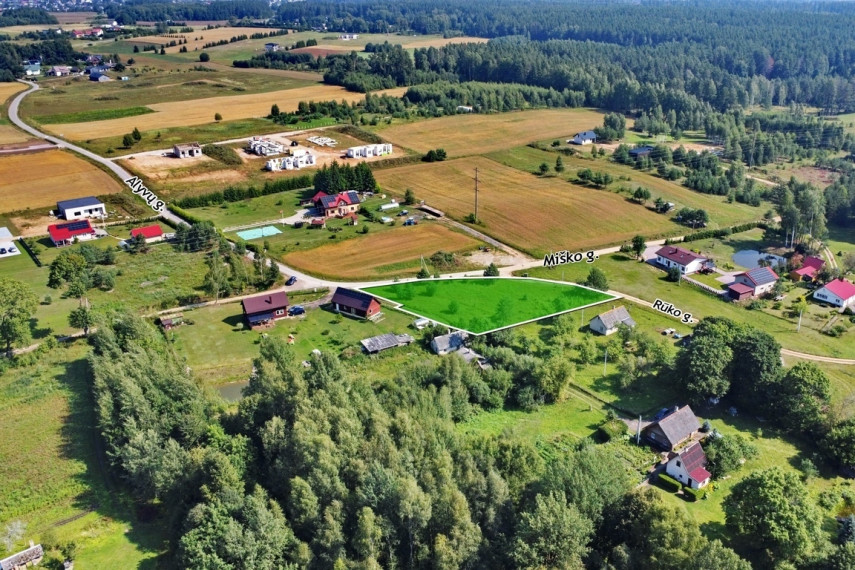 Parduodamas namų valdos sklypas Trakų r., Peleniškių k., 21.39 a ploto 2