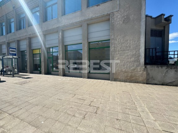 Nuomojamos administracinės, paslaugų, prekybos patalpos Vilniaus g., Centras, Šiaulių m., Šiaulių m. sav., 41.56 m2 ploto 2