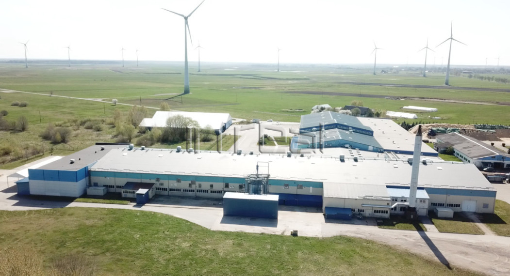 PARDUODAMAS PRAMONĖS IR SANDĖLIAVIMO KOMPLEKSAS SAKŪTĖLIŲ K. ŠILUTĖS RAJONE 16411 kv.m PLOTO 20