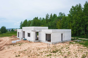 Parduodamas namas Bitininkų g., Didžiasalio k., Vilniaus r. sav., 161 m2 ploto, 1 aukštai 6