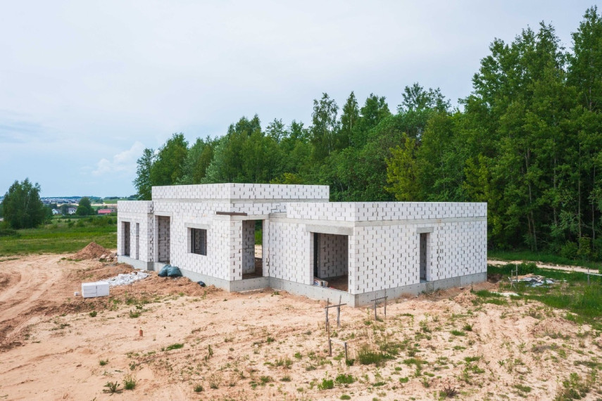 Parduodamas namas Bitininkų g., Didžiasalio k., Vilniaus r. sav., 161 m2 ploto, 1 aukštai 6