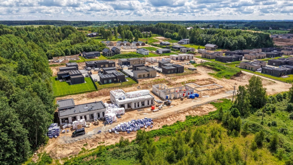 Parduodamas namas Bitininkų g., Didžiasalio k., Vilniaus r. sav., 170 m2 ploto, 1 aukštai 7