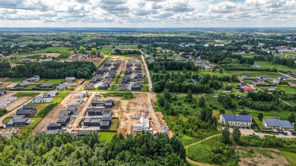 Parduodamas namas Bitininkų g., Didžiasalio k., Vilniaus r. sav., 170 m2 ploto, 1 aukštai 9