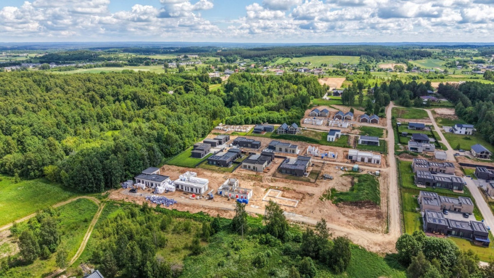 Parduodamas namas Bitininkų g., Didžiasalio k., Vilniaus r. sav., 170 m2 ploto, 1 aukštai 10