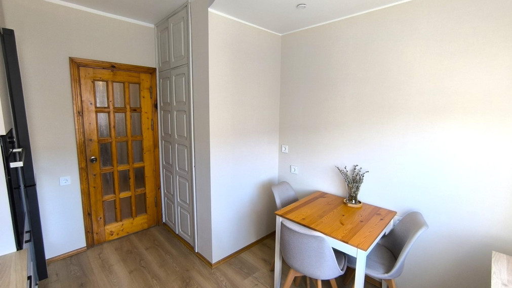 Parduodamas butas Ukmergės g., Eiguliai, Kauno m., Kauno m. sav., 77.07 m² ploto 4 kambariai 6