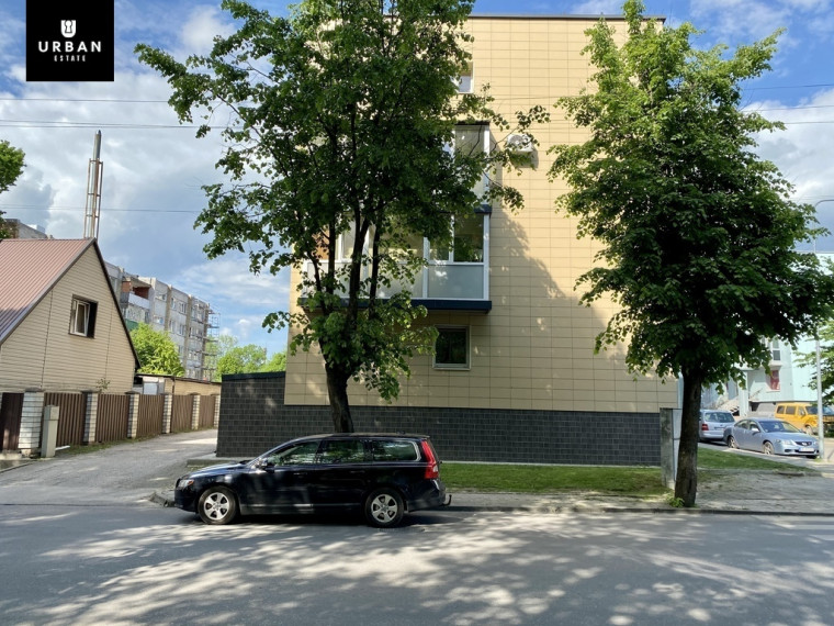 Parduodamos patalpos Jaunimo g., Raseiniuose, 122.49 kv.m ploto 2