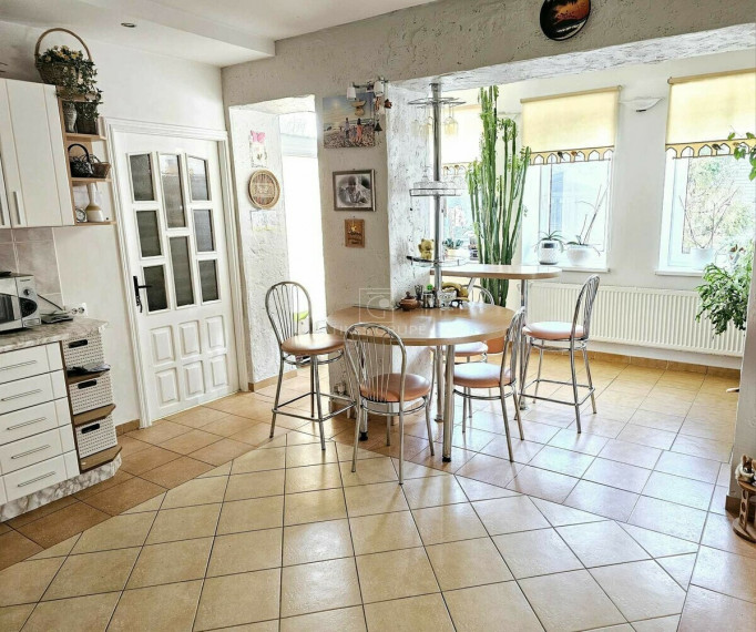 Parduodamas namas Tauralaukis, Klaipėdos m., Klaipėdos m. sav., 342 m2 ploto, 3 aukštai 3