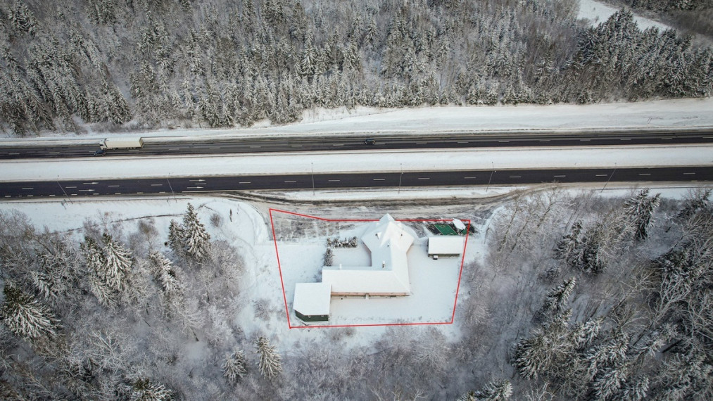 Parduodamos kitos paskirties, maitinimo, paslaugų, prekybos patalpos Paliūnės k., Raseinių r. sav., 419.18 m2 ploto 24