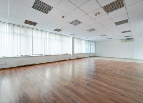 Nuomojamos administracinės, paslaugų, prekybos, sandėliavimo patalpos Ugniagesių g., Aukštieji Paneriai, Vilniaus m., Vilniaus m. sav., 600 m2 ploto