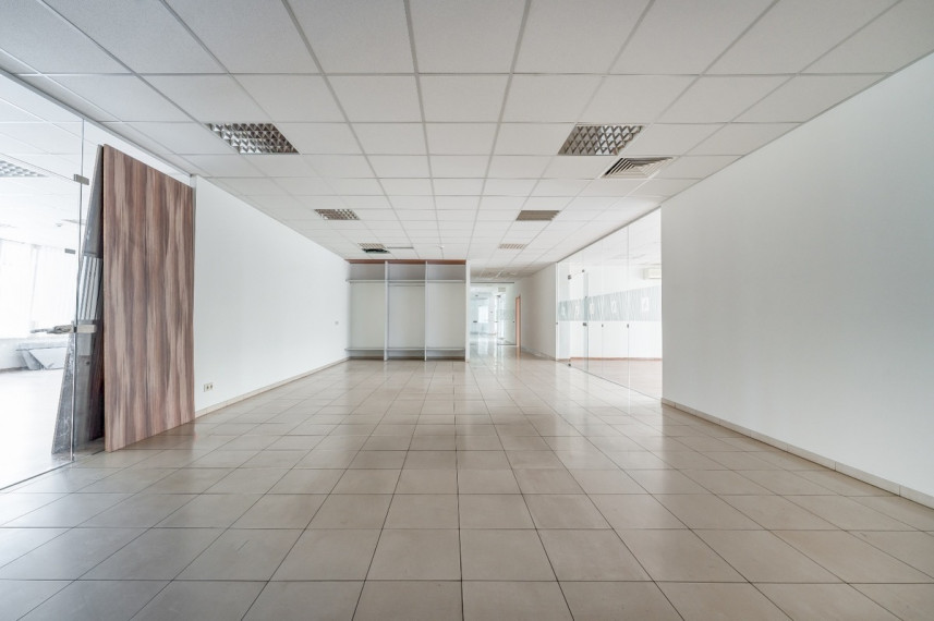 Nuomojamos administracinės, paslaugų, prekybos, sandėliavimo patalpos Ugniagesių g., Aukštieji Paneriai, Vilniaus m., Vilniaus m. sav., 600 m2 ploto 6
