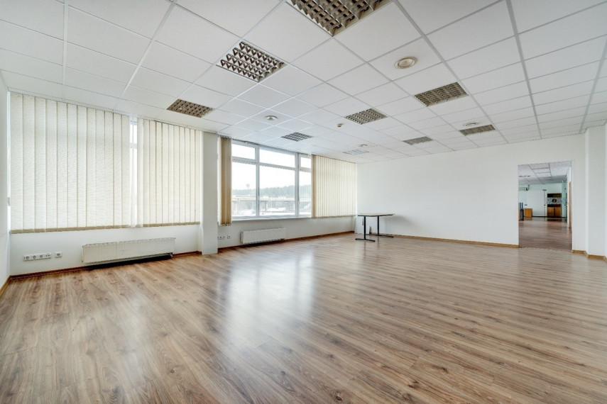 Nuomojamos administracinės, paslaugų, prekybos, sandėliavimo patalpos Ugniagesių g., Aukštieji Paneriai, Vilniaus m., Vilniaus m. sav., 600 m2 ploto 8