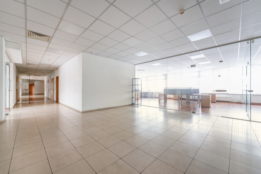 Nuomojamos administracinės, paslaugų, prekybos, sandėliavimo patalpos Ugniagesių g., Aukštieji Paneriai, Vilniaus m., Vilniaus m. sav., 600 m2 ploto 18