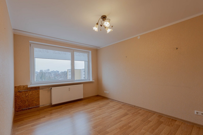 Parduodamas butas Naftininkų g., Mažeikių m., Mažeikių r. sav., 80.55 m2 ploto, 4 kambariai 6