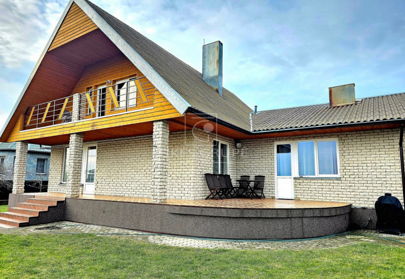 Parduodamas namas Priešaušrio g., Palangos m., Palangos m. sav., 330 m2 ploto, 2 aukštai 10