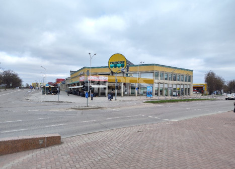 Parduodamos paslaugų, prekybos patalpos Vilniaus g., Centras, Šiaulių m., Šiaulių m. sav., 3700 m2 ploto Parduodamos paslaugų, prekybos patalpos Vilniaus g., Centras, Šiaulių m., Šiaulių m. sav., 3700 m2 ploto