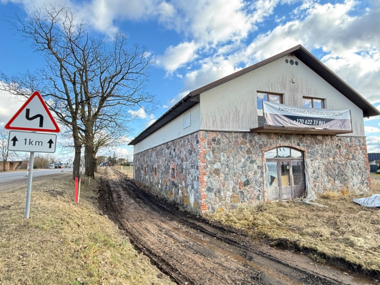 Parduodamas namas Velžio kel., Vyčių k., Panevėžio r. sav., 397 m2 ploto, 2 aukštai 4