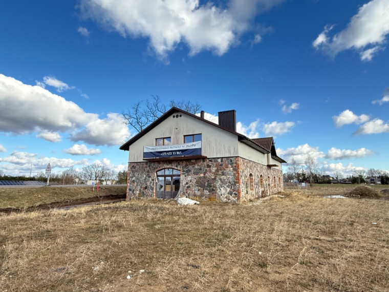 Parduodamas namas Velžio kel., Vyčių k., Panevėžio r. sav., 397 m2 ploto, 2 aukštai 5