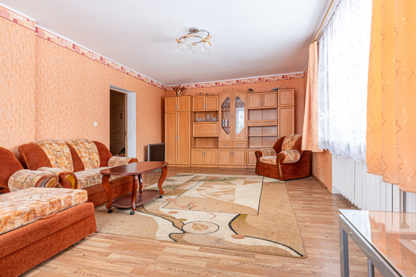 Parduodamas namas J. Gagarino g., Zujūnų k., Vilniaus r. sav., 192.28 m2 ploto, 2 aukštai 4