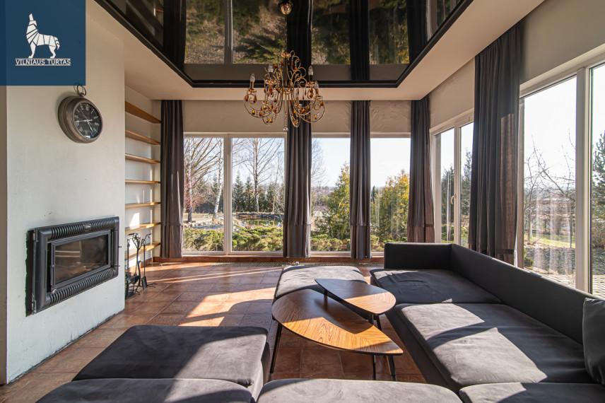 Parduodamas namas Kaštonų g., Nemėžio k., Vilniaus r. sav., 235 m2 ploto, 2 aukštai 1