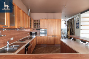 Parduodamas namas Kaštonų g., Nemėžio k., Vilniaus r. sav., 235 m2 ploto, 2 aukštai 6
