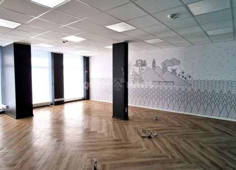 Nuomojamos administracinės patalpos J. Urbšio g., Centras, Panevėžio m., Panevėžio m. sav., 69.24 m2 ploto