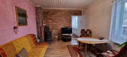 Parduodamas namas Nepriklausomybės g., Papilės mstl., Akmenės r. sav., 76.76 m² ploto 2 kambariai 5