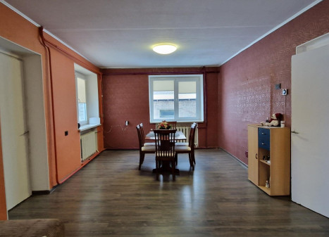 Parduodamas namas Liepų g., Vadžgirio mstl., Jurbarko r. sav., 110.00 m² ploto 4 kambariai