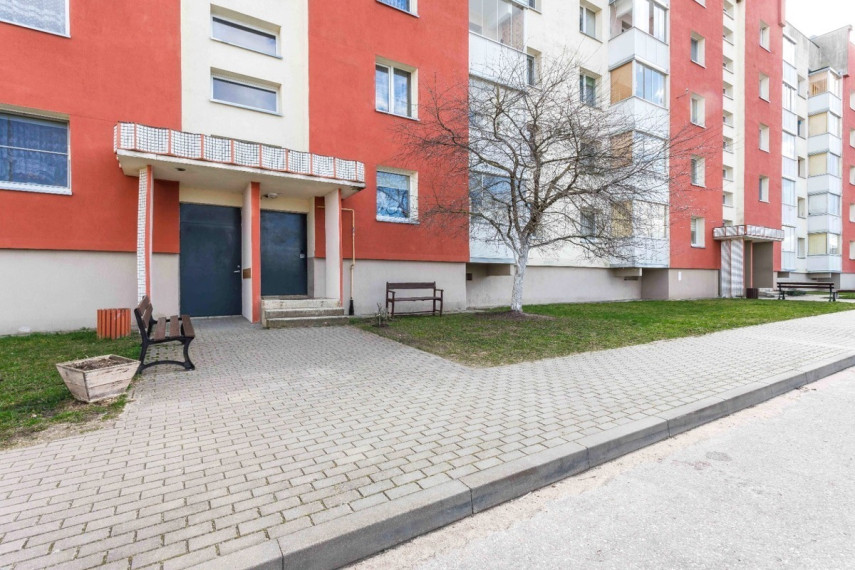 Parduodamas butas Jono Pauliaus II g., Eišiškių m., Šalčininkų r. sav., 55 m2 ploto, 2 kambariai 19
