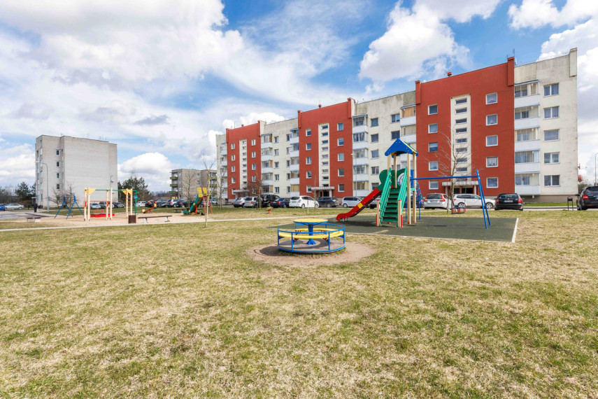 Parduodamas butas Jono Pauliaus II g., Eišiškių m., Šalčininkų r. sav., 55 m2 ploto, 2 kambariai 20