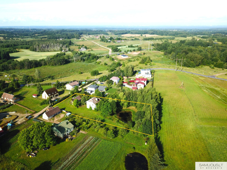 Parduodamas namas M. Zdziechovskio g., Sudervės k., Vilniaus r. sav., 322 m2 ploto, 2 aukštai 10