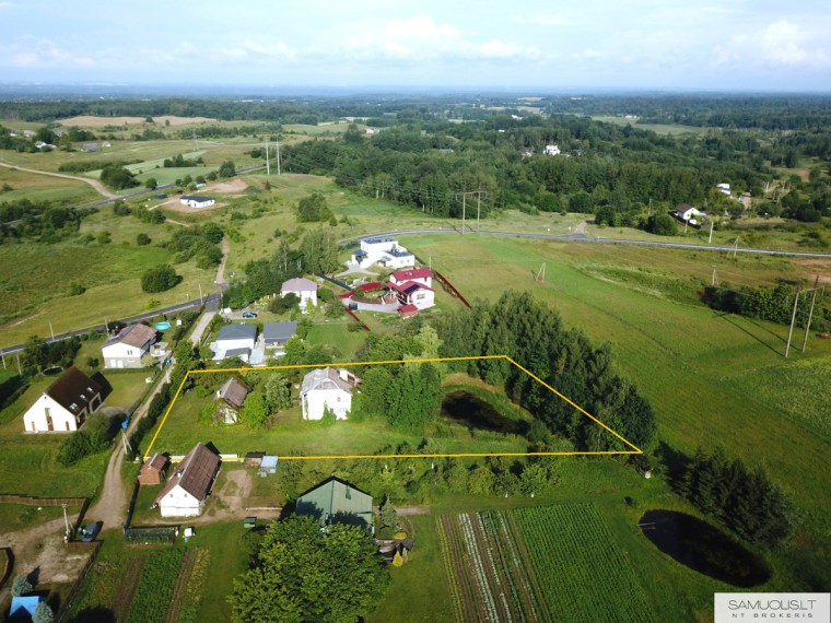 Parduodamas namas M. Zdziechovskio g., Sudervės k., Vilniaus r. sav., 322 m2 ploto, 2 aukštai 13