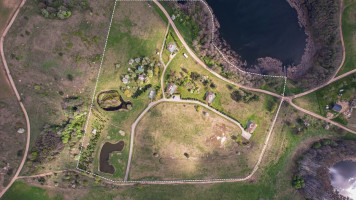 Parduodamas namas Dvarčėnų k., Alytaus r. sav., 559 m2 ploto, 2 aukštai 4