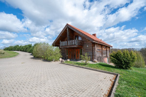 Parduodamas namas Dvarčėnų k., Alytaus r. sav., 559 m2 ploto, 2 aukštai 16