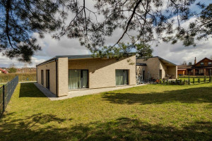 Parduodamas namas Filomatų g., Daržininkų k., Vilniaus r. sav., 138 m2 ploto, 1 aukštai 24