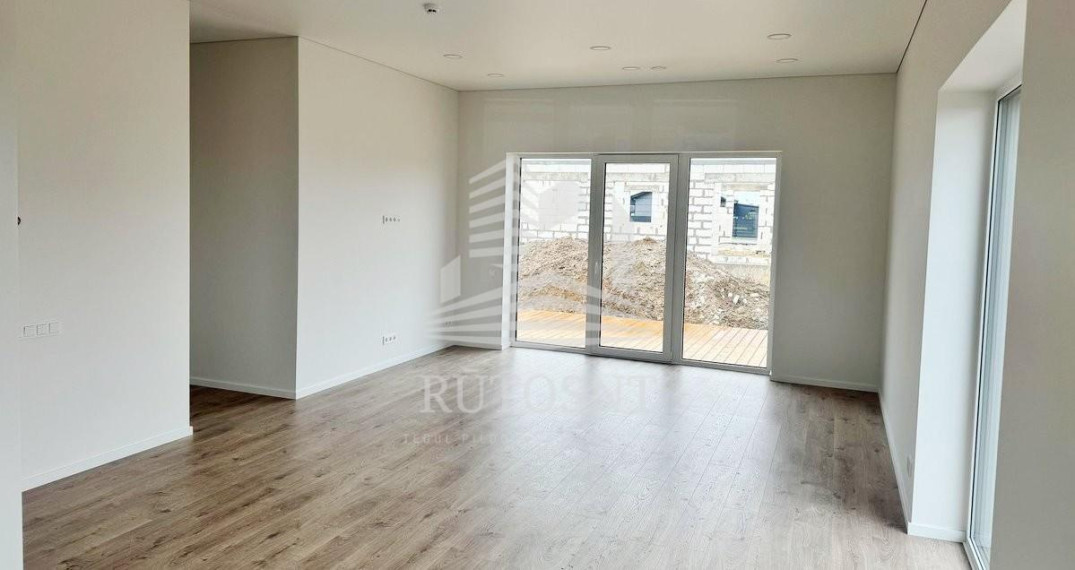 Parduodamas namas Klemiškės II k., Klaipėdos r. sav., 101 m² ploto 4 kambariai 2
