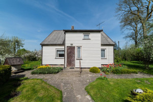 Parduodamas namas Draugystės g., Piktuižių k., Šiaulių r. sav., 93.48 m² ploto 3 kambariai 1