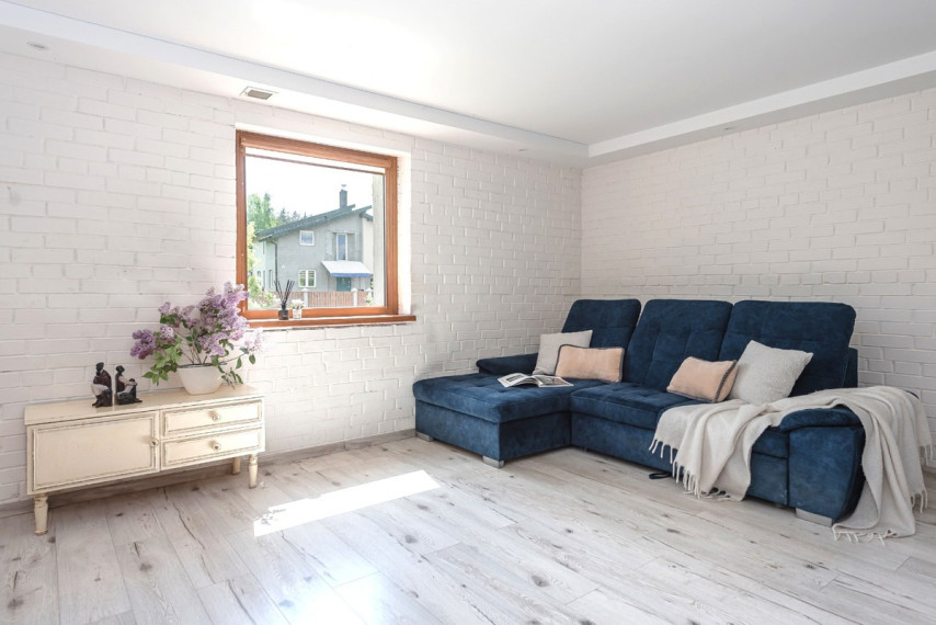 Parduodamas namas Ąžuolynės 2-oji g., Ąžuolinės k., Vilniaus r. sav., 184 m2 ploto, 2 aukštai 9