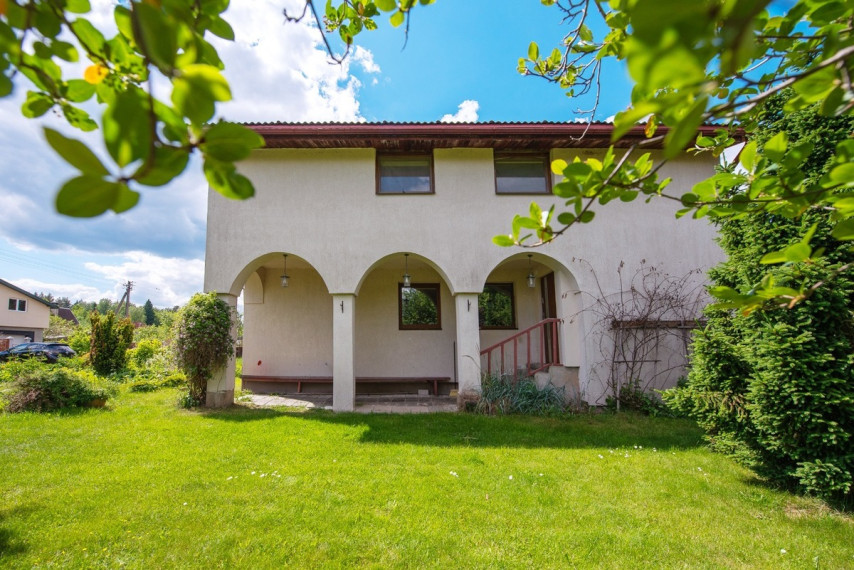 Parduodamas namas Ąžuolynės 2-oji g., Ąžuolinės k., Vilniaus r. sav., 184 m2 ploto, 2 aukštai 34