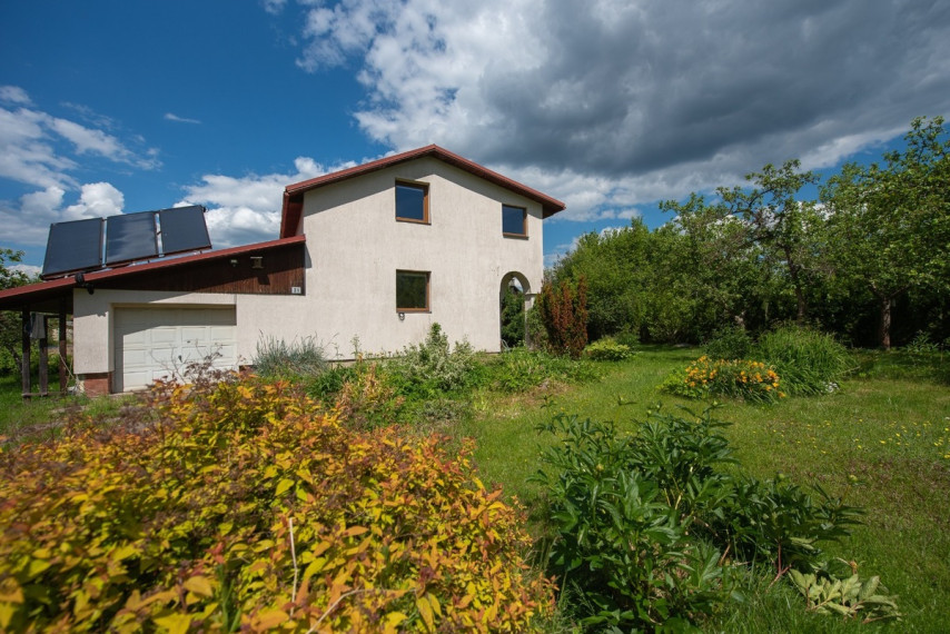 Parduodamas namas Ąžuolynės 2-oji g., Ąžuolinės k., Vilniaus r. sav., 184 m2 ploto, 2 aukštai 35