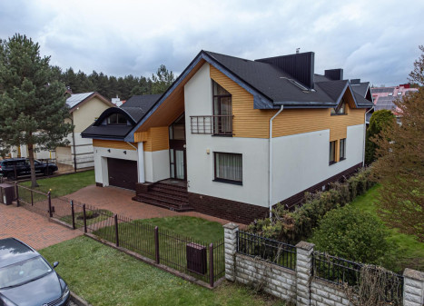 Parduodamas namas Marcelės Kubiliūtės g., Gudeliai, Vilniaus m., Vilniaus m. sav., 350.22 m² ploto 6 kambariai