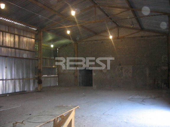 Parduodamos paslaugų, prekybos patalpos Gamybos g., Gubernija, Šiaulių m., Šiaulių m. sav., 1500 m2 ploto 2