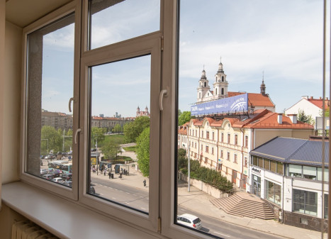 Nuomojamos administracinės patalpos Kalvarijų g., Šnipiškės, Vilniaus m., Vilniaus m. sav., 192.84 m2 ploto