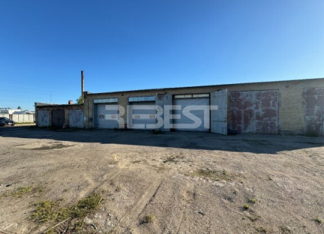 Nuomojamos paslaugų, prekybos patalpos Pramonės g., Pabaliai, Šiaulių m., Šiaulių m. sav., 332 m2 ploto