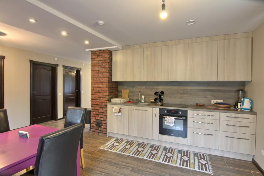 Parduodamas namas Tilžės g., Centras, Šiaulių m., Šiaulių m. sav., 117.54 m² ploto 3 kambariai 6