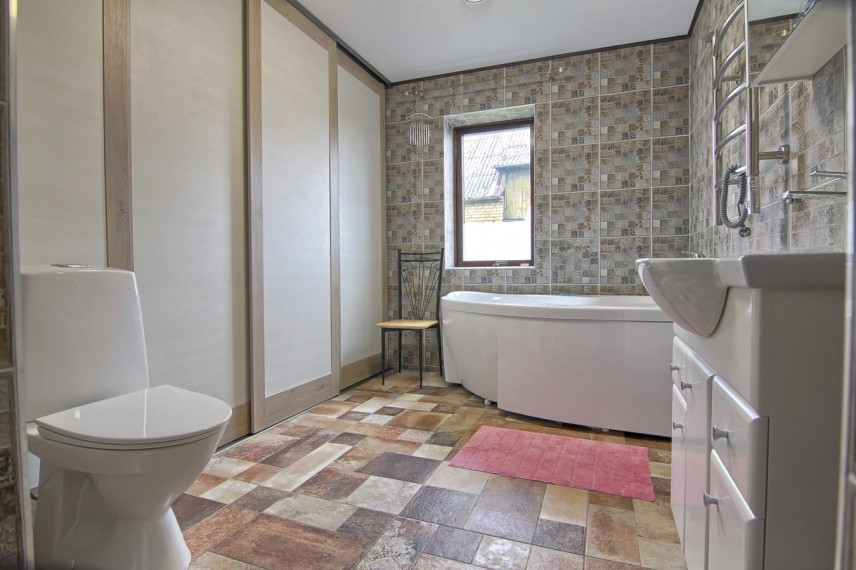 Parduodamas namas Tilžės g., Centras, Šiaulių m., Šiaulių m. sav., 117.54 m² ploto 3 kambariai 10