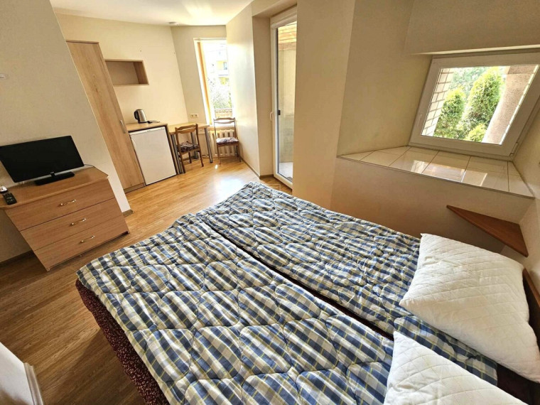 Parduodamas namas Žemaitės g., Palangos m., Palangos m. sav., 175 m2 ploto, 3 aukštai 3
