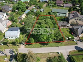Parduodamas namų valdos paskirties sklypas Žemkalnio g., Centras, Šiaulių m., Šiaulių m. sav., 12 a ploto 3
