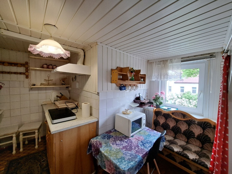 Nuomojamas butas P. Vaičaičio g., Centras, Marijampolės m., Marijampolės sav., 60 m2 ploto, 3 kambariai 8