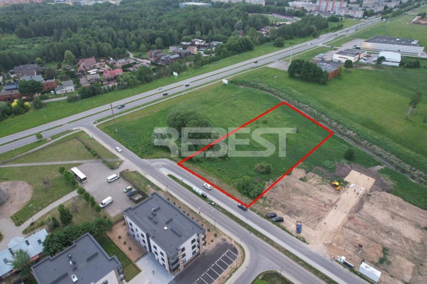 Parduodamas komercinės paskirties sklypas Aitvarų g., Žaliūkiai, Šiaulių m., Šiaulių m. sav., 58 a ploto 1